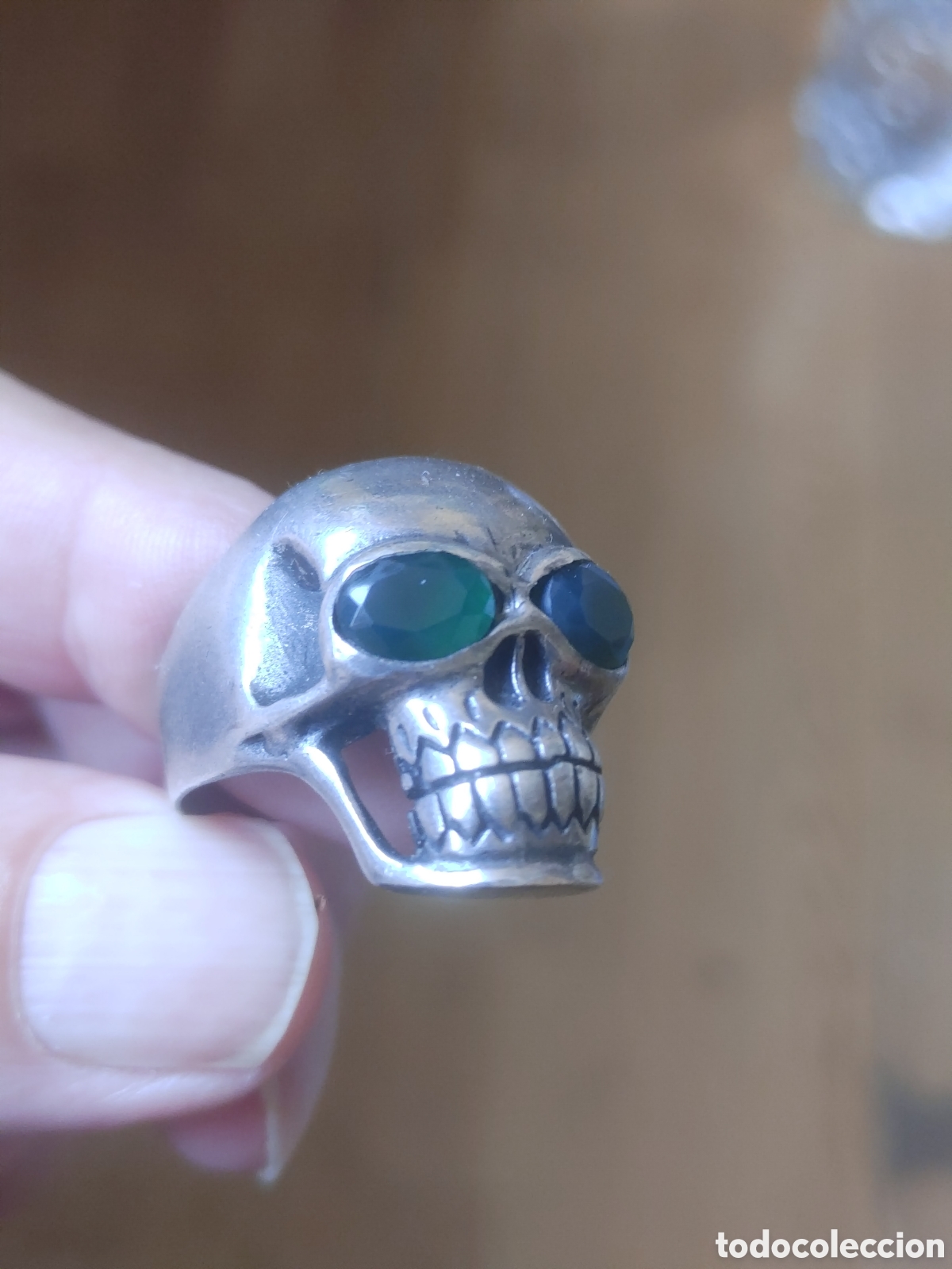 Joyeria: Anillo de calavera en acero. - Foto 2