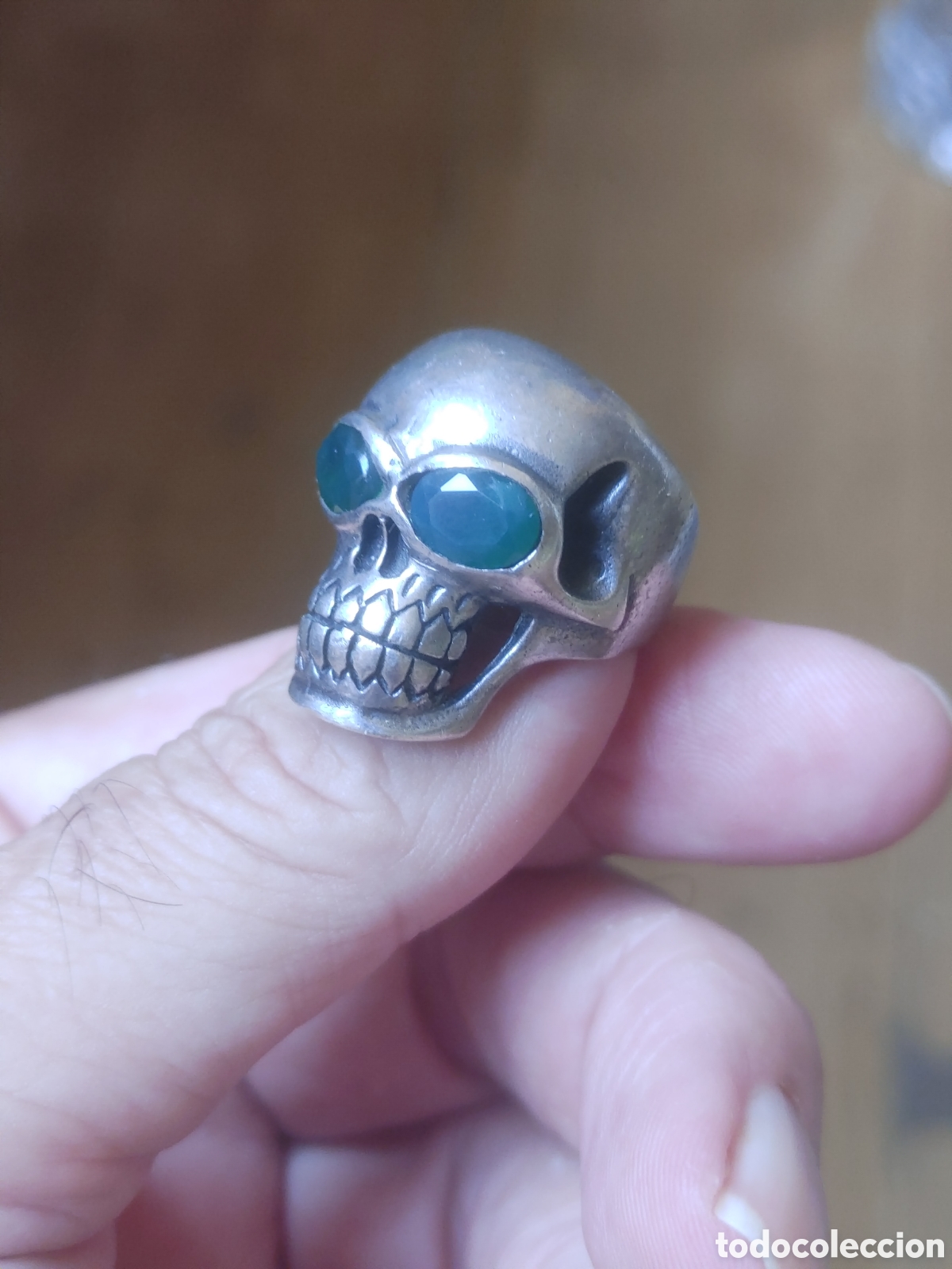 Joyeria: Anillo de calavera en acero.