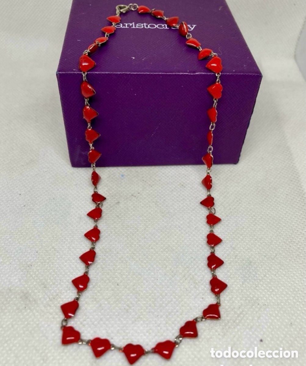 Joyeria: COLLAR CON FORMAS DE CORAZ&Oacute;N NUEVO