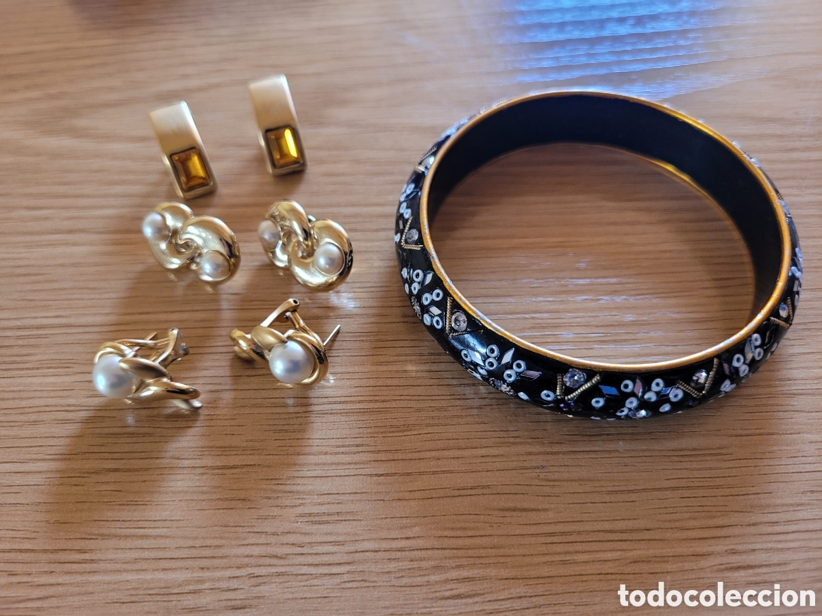 Schmuck: BISUTERIA : 3 PENDIENTES Y PULSERA (incluye joyerito)