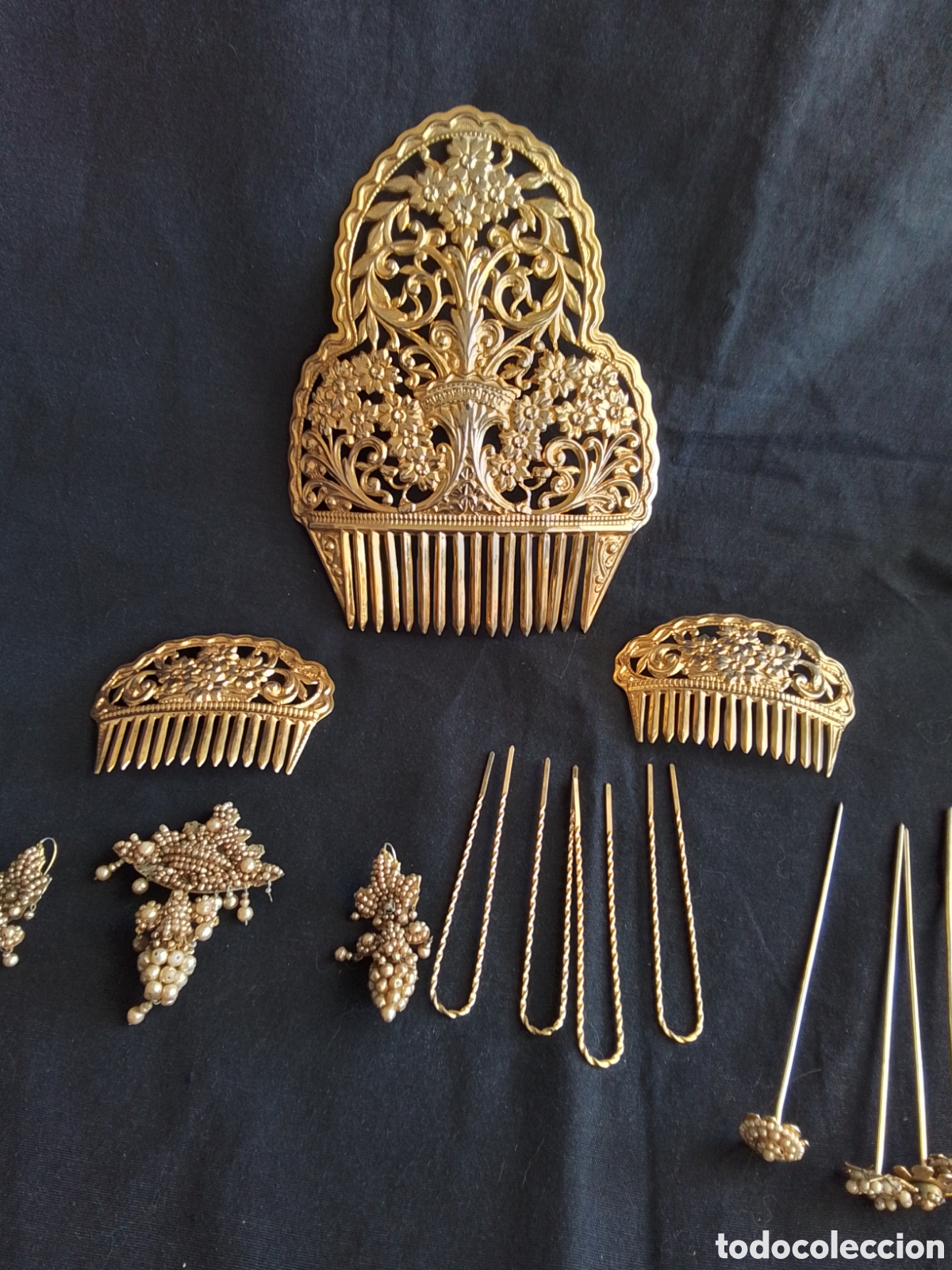 Joyeria: Tocado regional de metal dorado - Foto 2