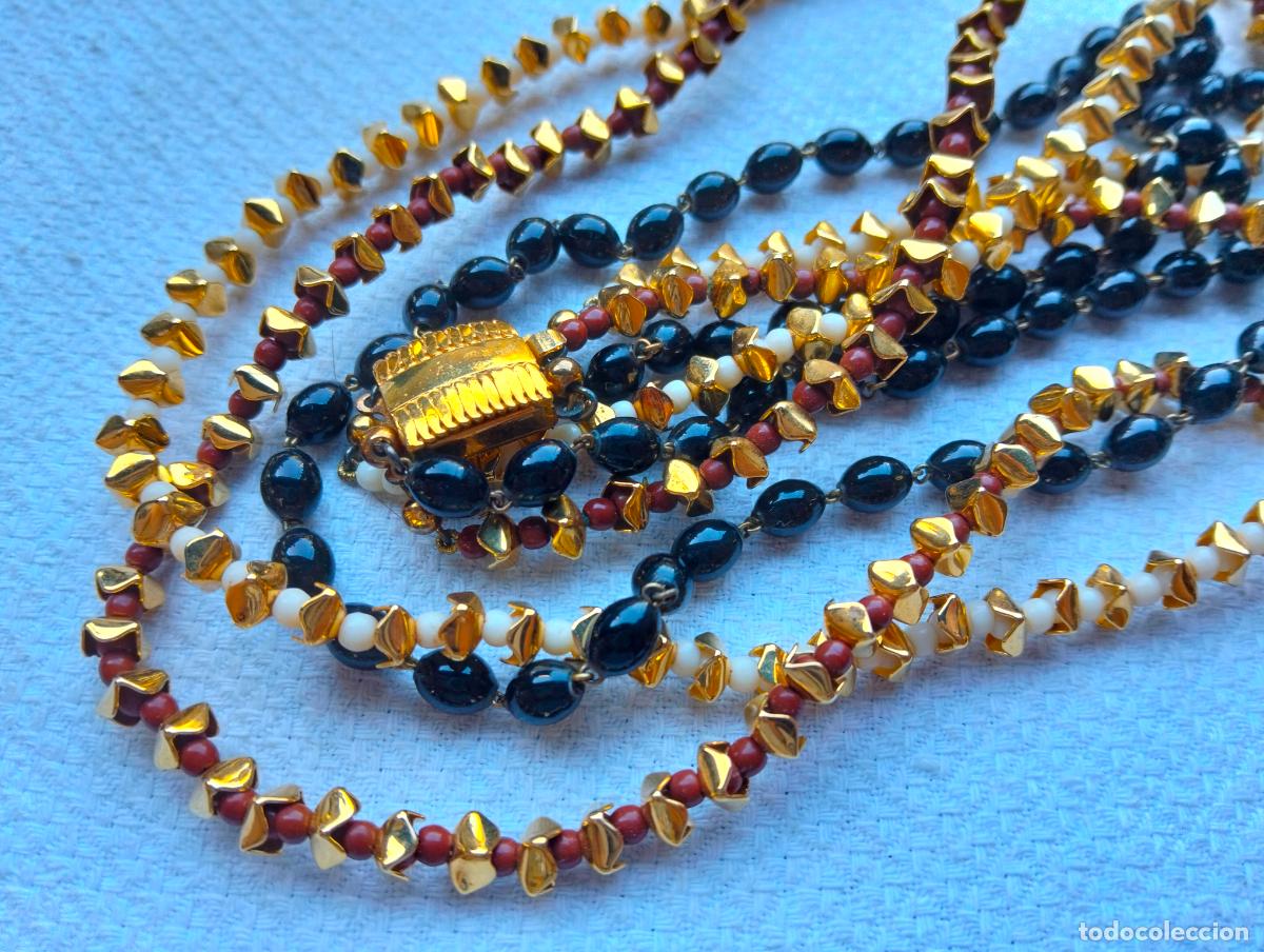Joalharia: Collar colgante vintage color dorado y negro estilo elegante bisuter&iacute;a