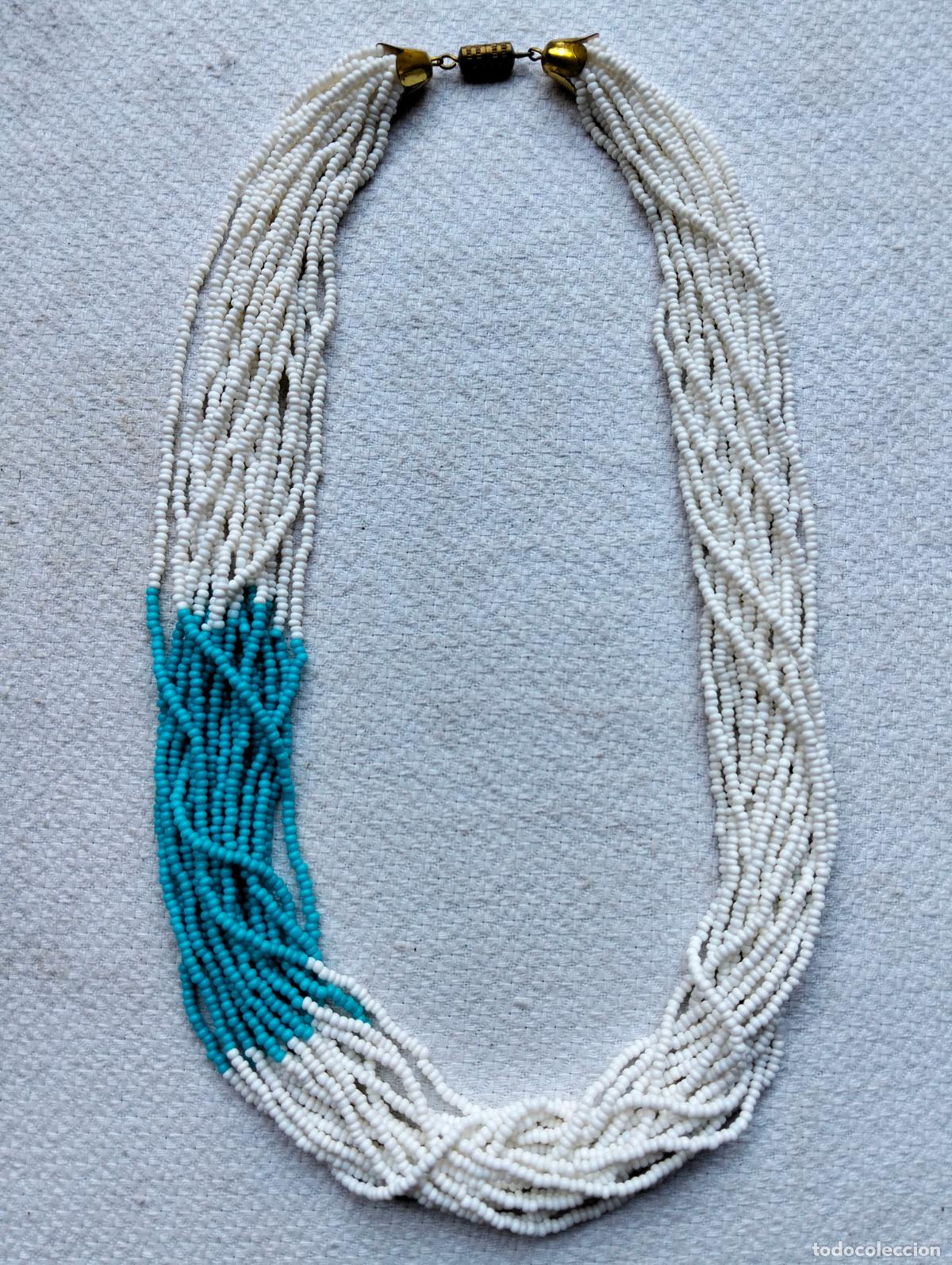 Joalharia: Collar colgante color azul y blanco cuentas peque&ntilde;as elegante bisuter&iacute;a de los a&ntilde;os 40-50
