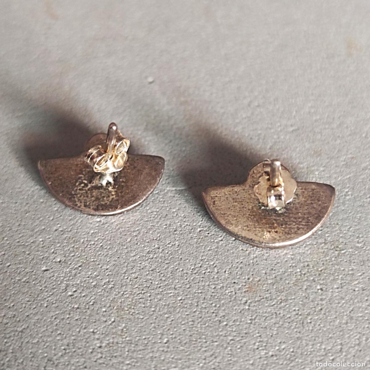 Joyeria: Pendientes dorados con cristalitos. - Foto 2