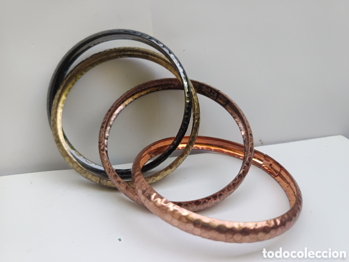 Joyeria: Pulseras brazalete unidas