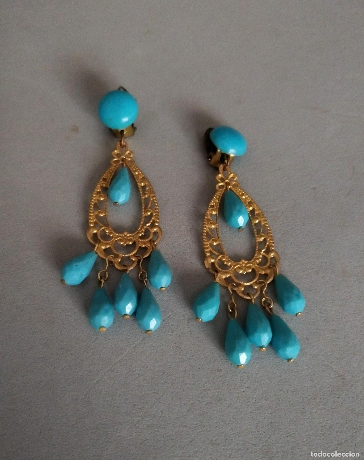 Joyeria: Pendientes de gitana, dorados con pedrer&iacute;a azul. - Foto 2