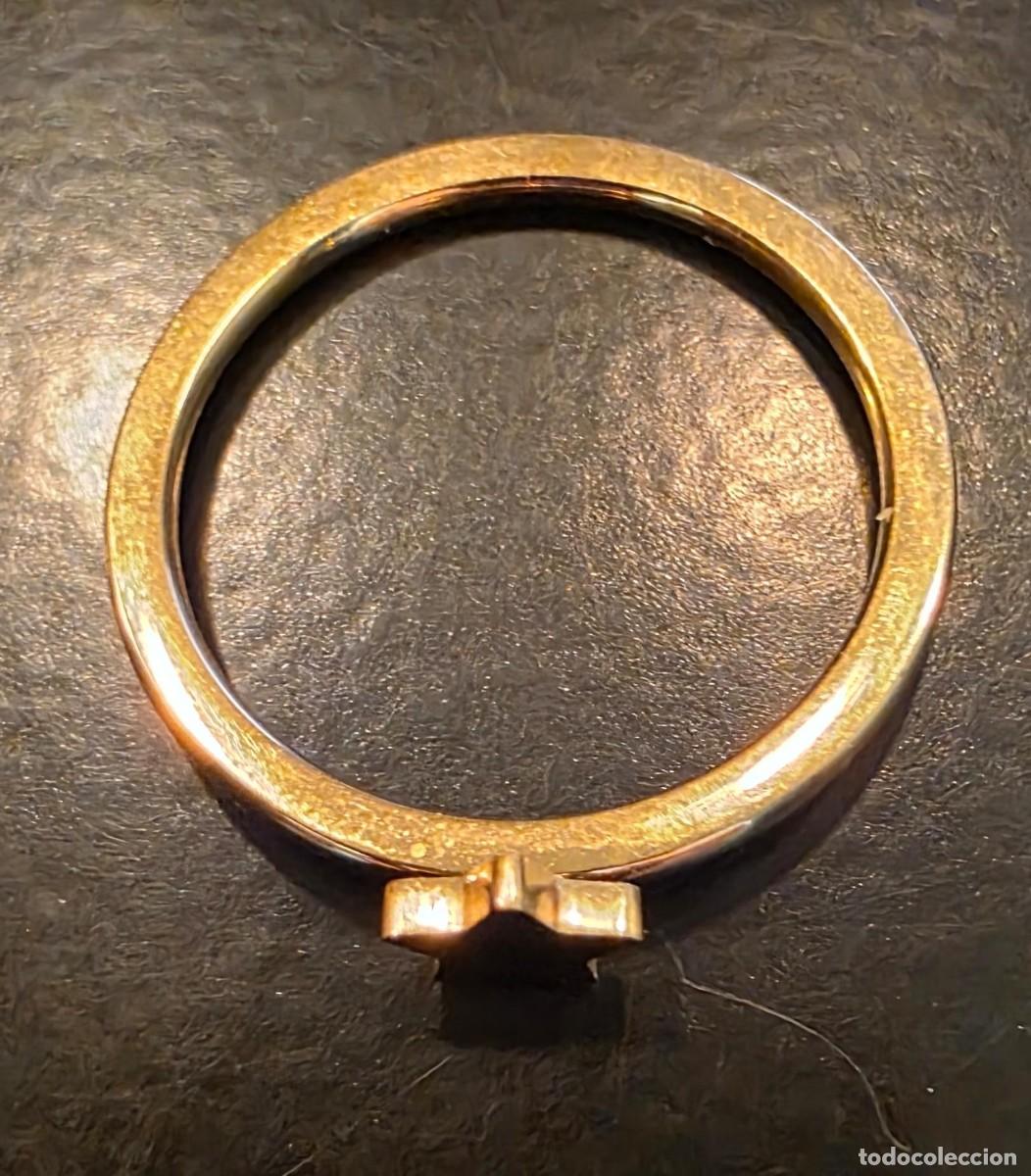 Joyeria: Anillo dorado con estrella de cinco puntas &ndash; Dise&ntilde;o minimalista, 2 cm