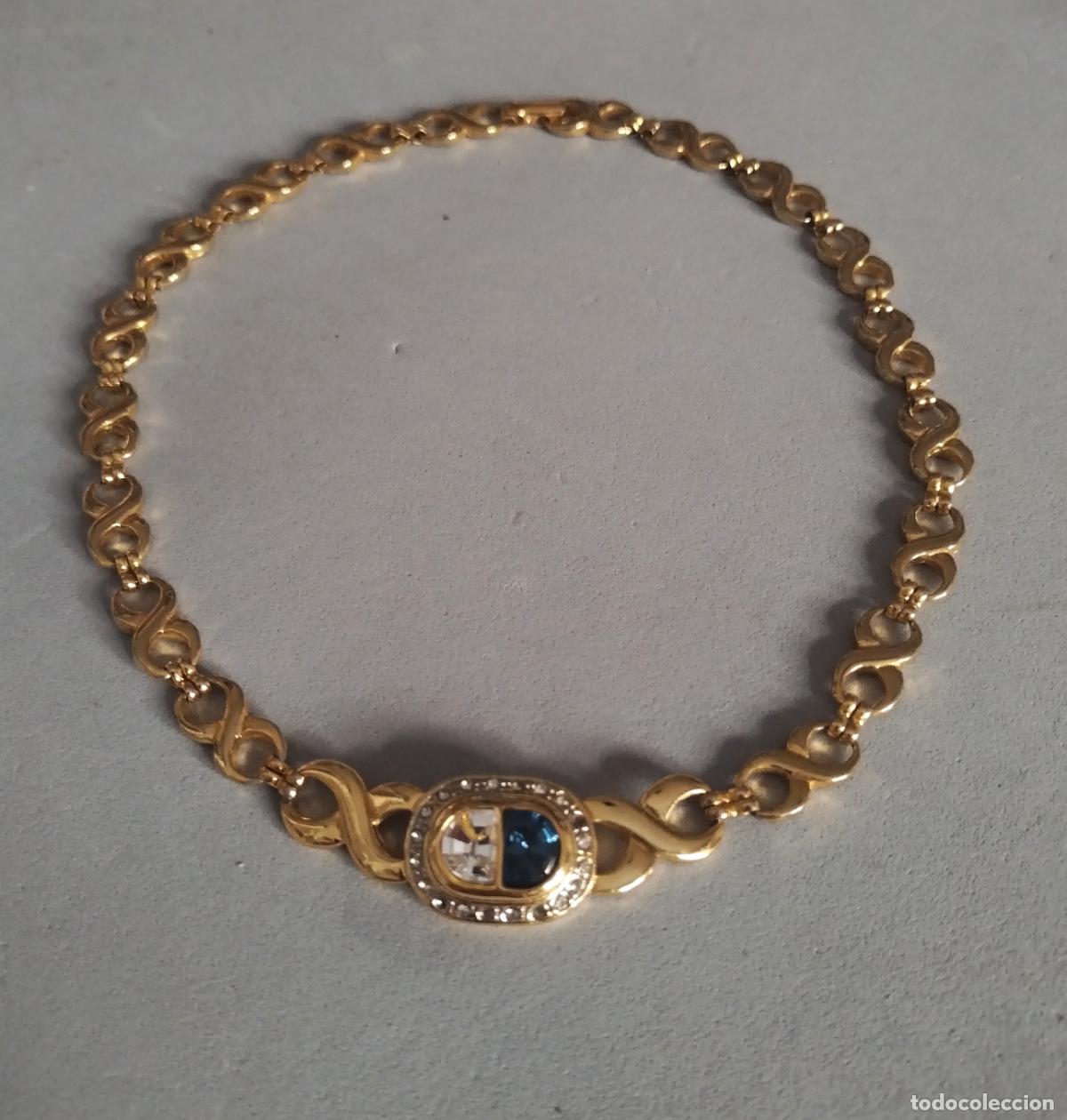 Joalharia: Collar, gargantilla, dorada con circonitas.