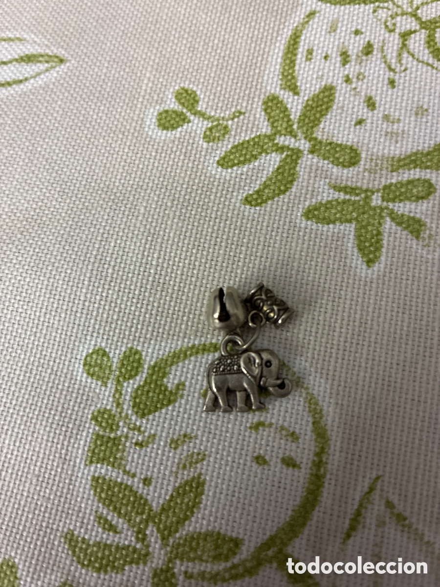 Joalharia: Abalorio / Charm Colgante Elefante de la Suerte y Cascabel en Plata de Ley - Excelente Estado