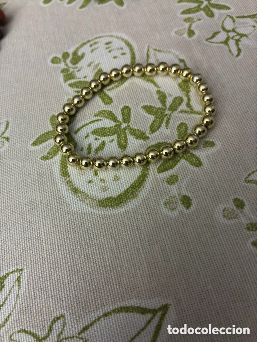 Joyeria: Pulsera El&aacute;stica de Bolas / Cuentas Esf&eacute;ricas Doradas - Dise&ntilde;o Elegante / Minimalista