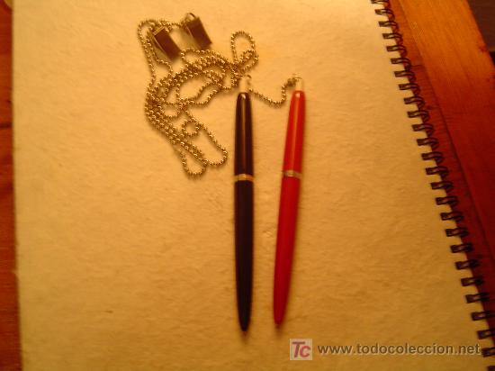 Bol&iacute;grafos antiguos: Dos boligrafos con cadena. - Foto 1