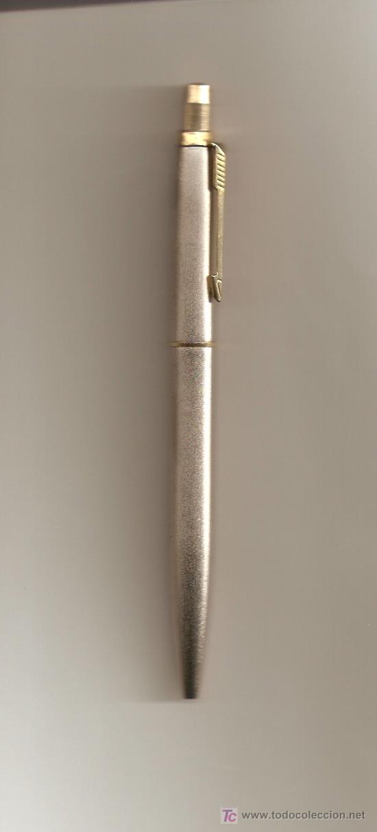 Bol&iacute;grafos antiguos: Boligrafo modelo Parker en acero y oro