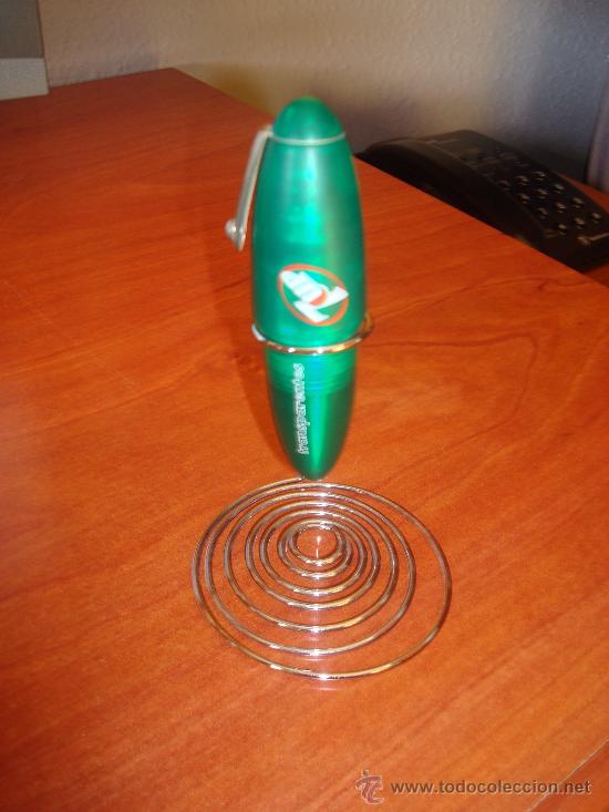 Bol&iacute;grafos antiguos: CURIOSO BOLIGRAFO 7-UP  10 CMS. EN SOPORTE MUELLE