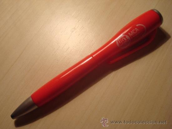 Bol&iacute;grafos antiguos: CURIOSO BOLIGRAFO LINTERNA PUBLICIDAD DE  UGT-MCA,F.DE INDUSTRIA,CASTILLA Y LEON