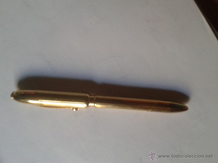 Stylos-bille anciens: Boligrafo dorado bonito dise&ntilde;o