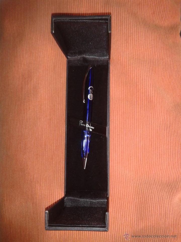 Stylos-bille anciens: Bol&iacute;grafo Pierre Delone, en su caja original. Contiene publicidad de UGT.
