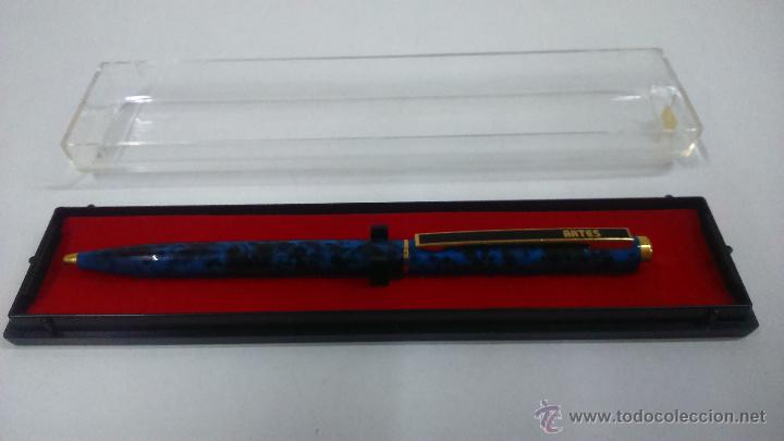 Stylos-bille anciens: BOLIGRAFO ARTES