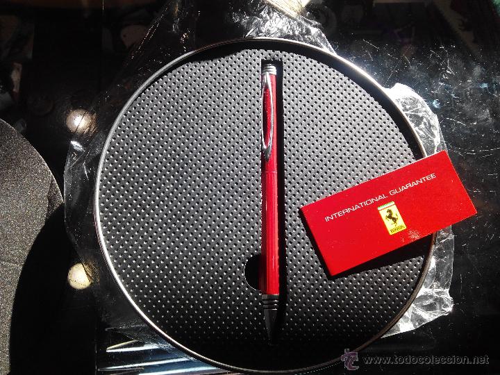 Stylos-bille anciens: Bol&iacute;grafo+estuche Ferrari Oficial original.