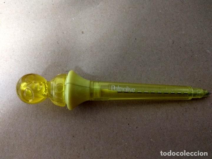 Stylos-bille anciens: ANTIGUO BOL&Iacute;GRAFO PUBLICITARIO DE PALMOLIVE -- CABEZA DE ALIEN SE ILUMINABA AL ESCRIBIR -- A&Ntilde;OS 70??