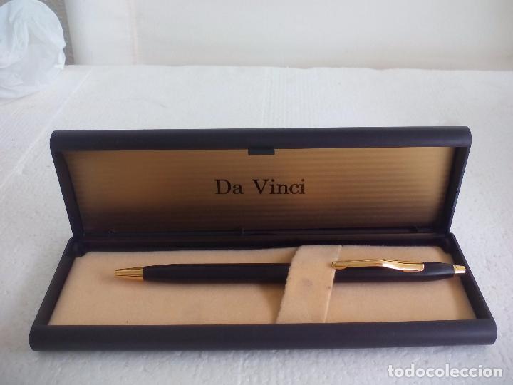 Stylos-bille anciens: Da Vinci. Boligrafo. En estuche