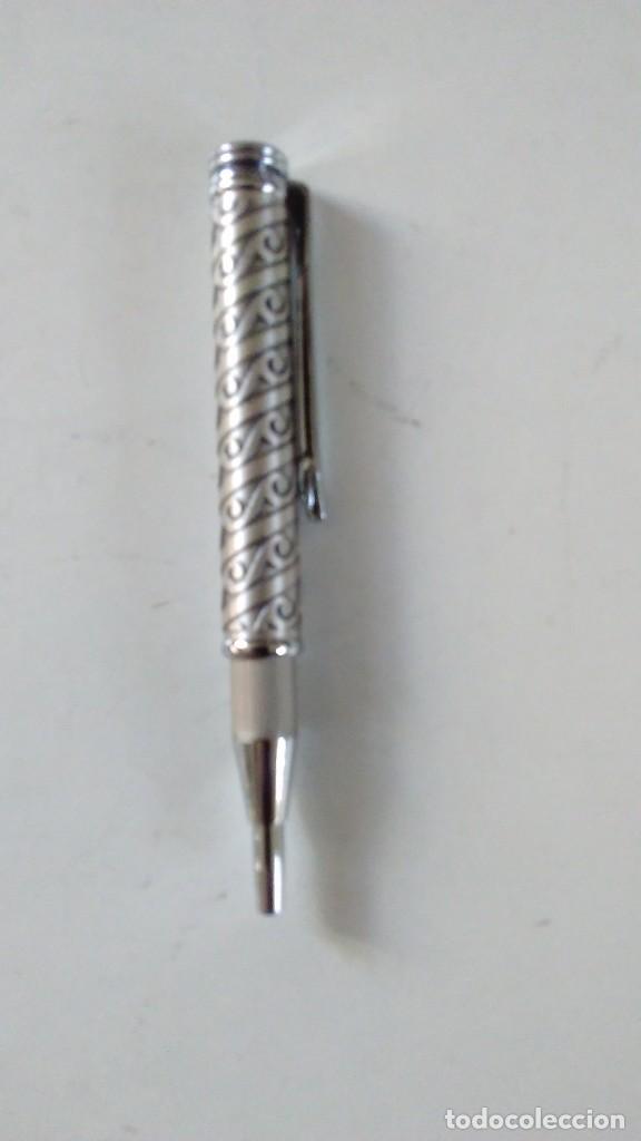 Bol&iacute;grafos antiguos: Bol&iacute;grafo de metal plateado extensible - Foto 2