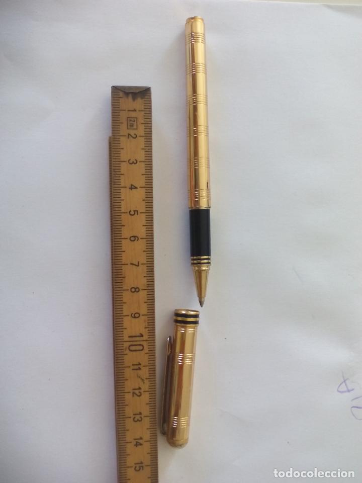 Bol&iacute;grafos antiguos: ROLLERBALL MARCA COLIBR&Iacute;. DORADO. - Foto 3