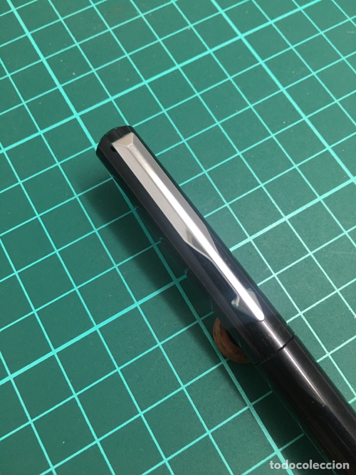 Bol&iacute;grafos antiguos: Roller parker vector negro - Foto 2