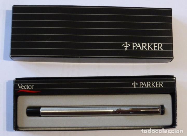 Bol&iacute;grafos antiguos: Bol&iacute;grafo Parker modelo Vector con logo