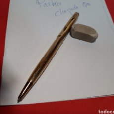 Bolígrafos antiguos: BOLIGRAFO PARKER CHAPADO ORO. Lote 202399597