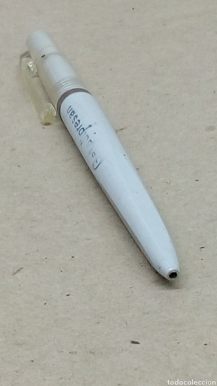 Bol&iacute;grafos antiguos: Bol&iacute;grafo lacado blanco - Foto 1
