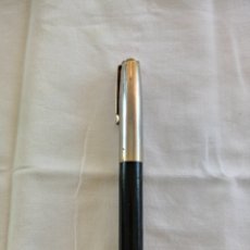 Bolígrafos antiguos: BOLIGRAFO DE CAPUCHON. Lote 206356492