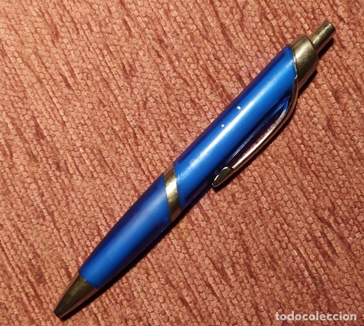 Bol&iacute;grafos antiguos: BOLIGRAFO BLUE - Foto 1