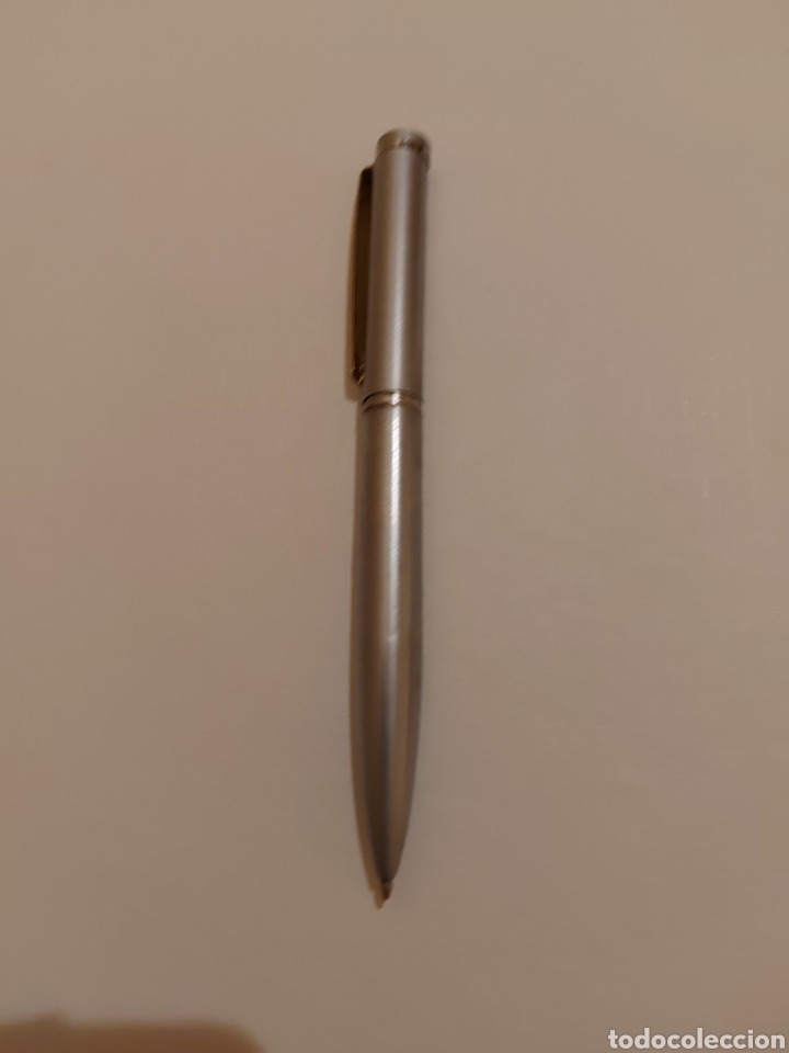 Bol&iacute;grafos antiguos: boligrafo plateado - Foto 1