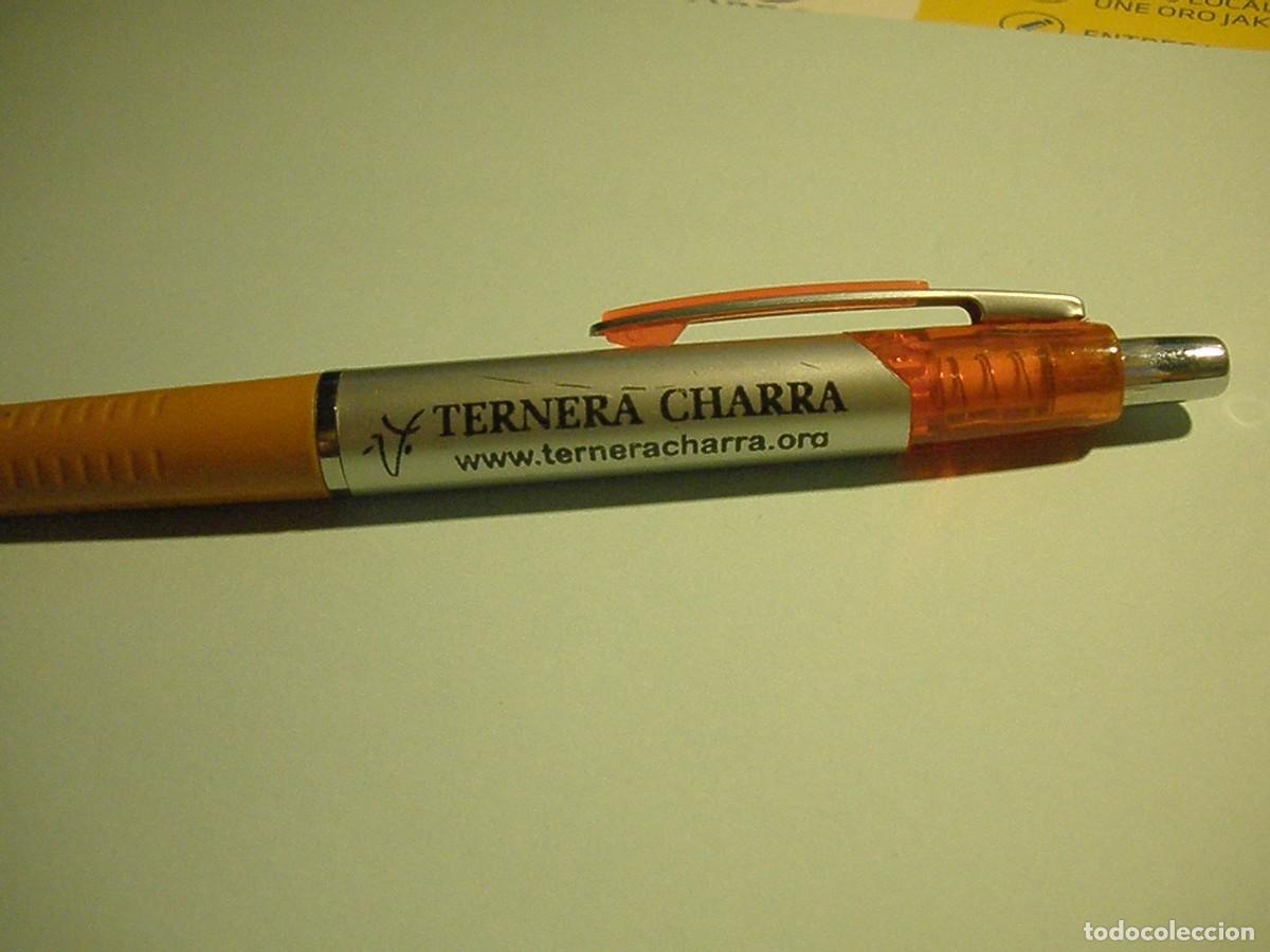 Bol&iacute;grafos antiguos: BOLIGRAFO - TERNERA CHARRA. - Foto 2