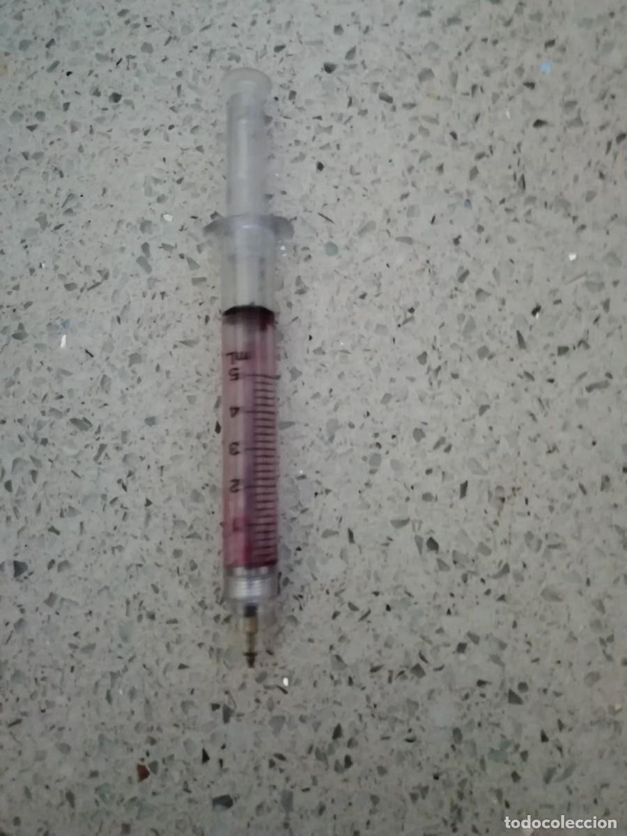 Bol&iacute;grafos antiguos: Boligrafo en forma de jeringa - Foto 2