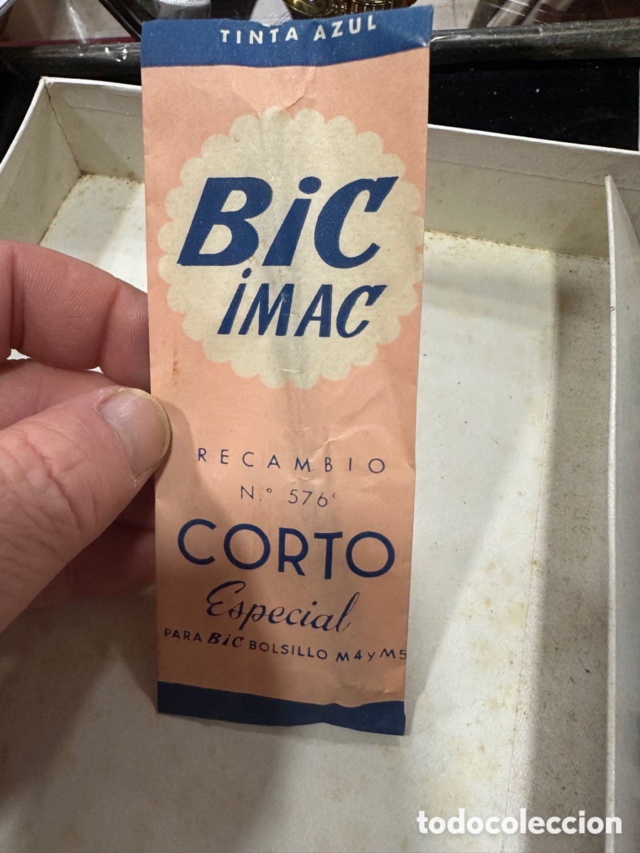Bol&iacute;grafos antiguos: Antiguo recambio BIC precintado - Foto 1