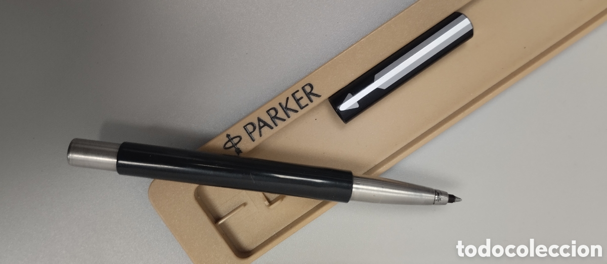 Bol&iacute;grafos antiguos: Roller de Parker en negro con estuche. - Foto 3