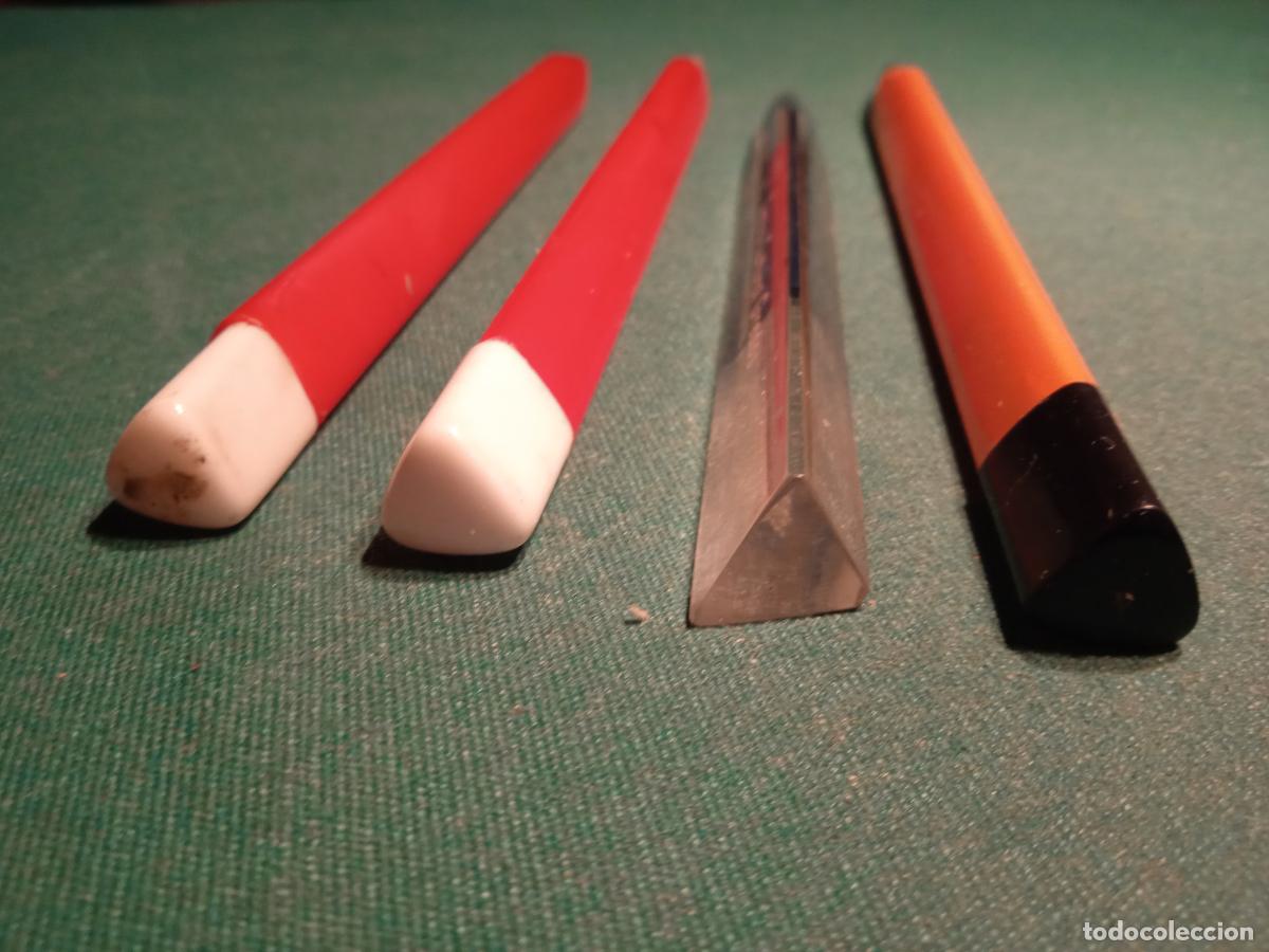 Bol&iacute;grafos antiguos: CUATRO BOL&Iacute;GRAFOS ANTIGUOS CON FORMA TRIANGULAR - Foto 2