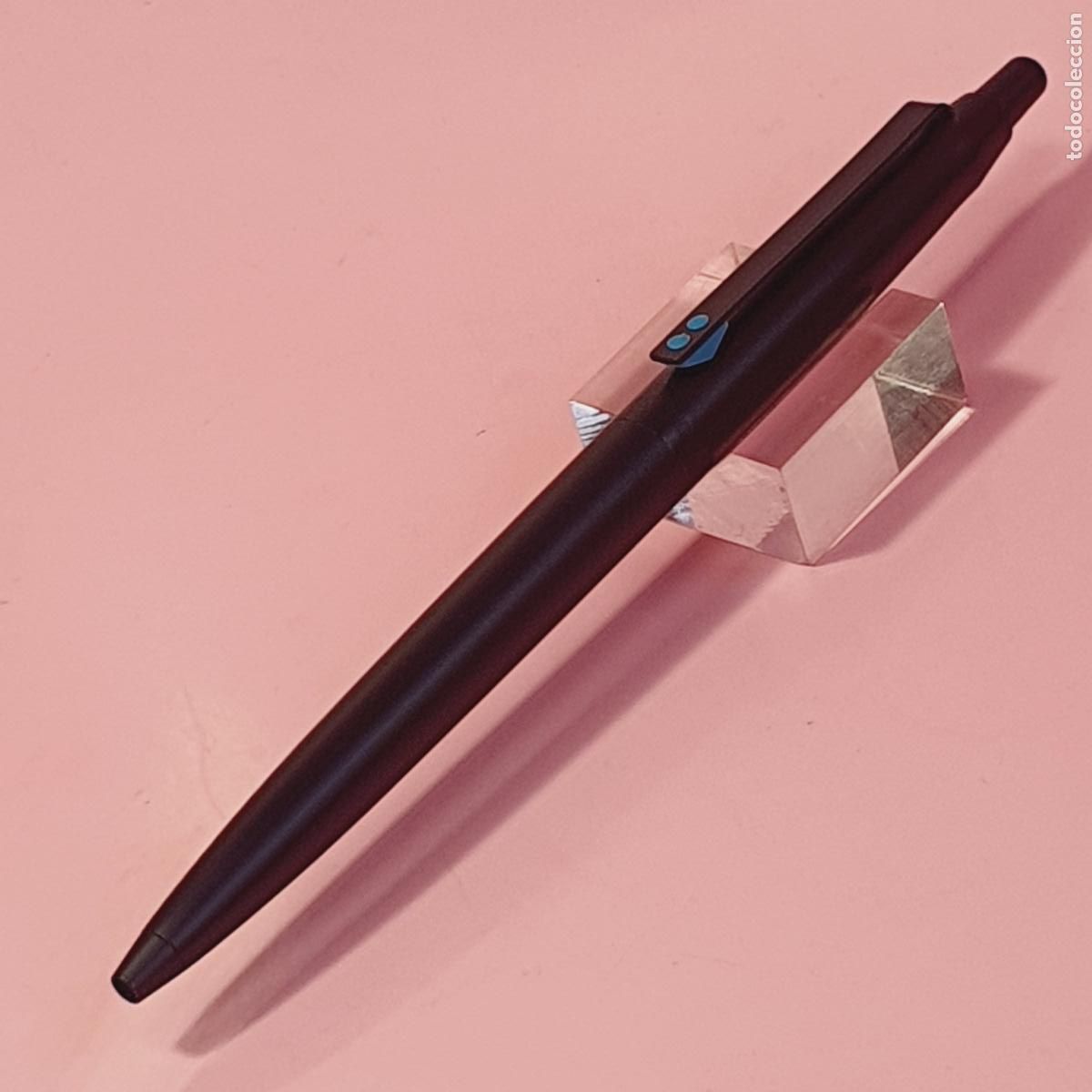 Bol&iacute;grafos antiguos: BOL&Iacute;GRAFO-IXC 55-ESPA&Ntilde;A-&Uacute;LTIMA &Eacute;POCA DE INOXCROM-NEGRO MATE-PUNTOS AZULES CLIP