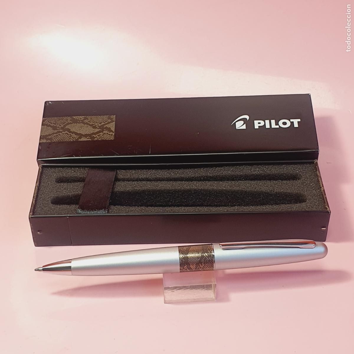 Bol&iacute;grafos antiguos: BOL&Iacute;GRAFO-PILOT 1013-JAP&Oacute;N-CAJA MET&Aacute;LICA-EXCELENTE-VER FOTOGRAF&Iacute;AS.