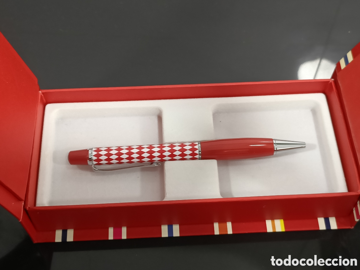 Bol&iacute;grafos antiguos: Estuche rojo con bol&iacute;grafo Belbol