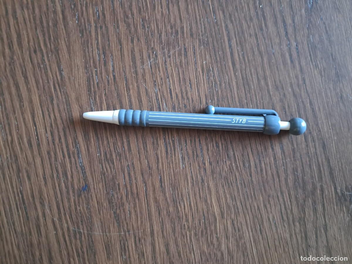 Bol&iacute;grafos antiguos: bol&iacute;grafo de pl&aacute;stico, STYB. - Foto 1