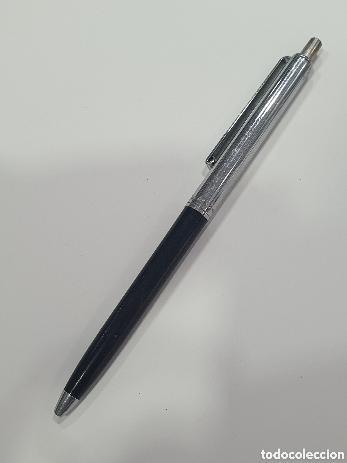 Bol&iacute;grafos antiguos: Bol&iacute;grafo Paper Mate negro y acero. (L61)