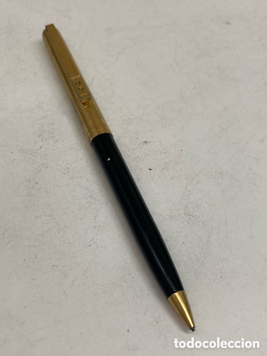 Bol&iacute;grafos antiguos: Bol&iacute;grafo papel mate cuerpo celuloide negro