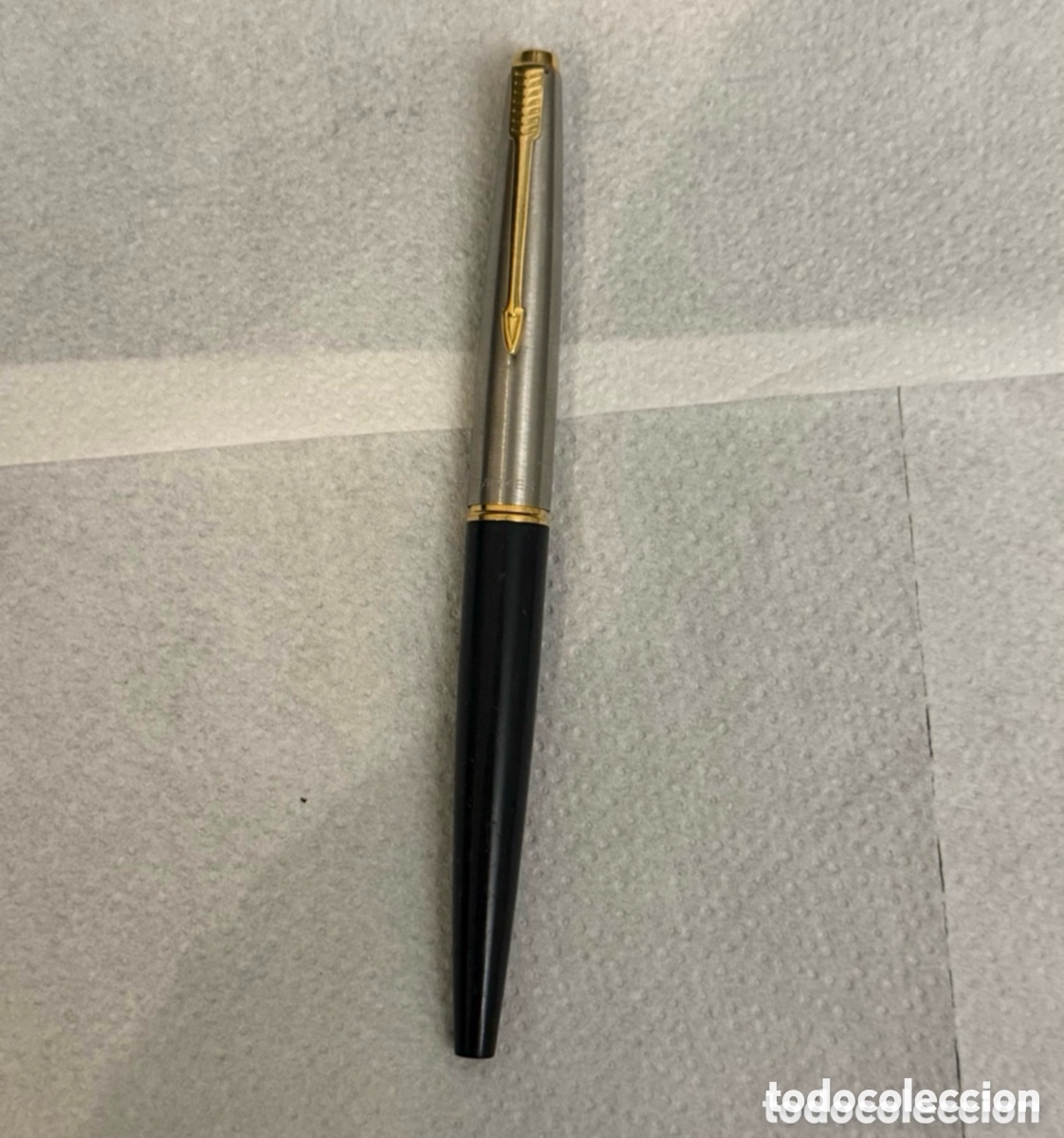 Bol&iacute;grafos antiguos: Pluma estilogr&aacute;fica Parker 45 GT acero inoxidable y resina negra a&ntilde;os 60