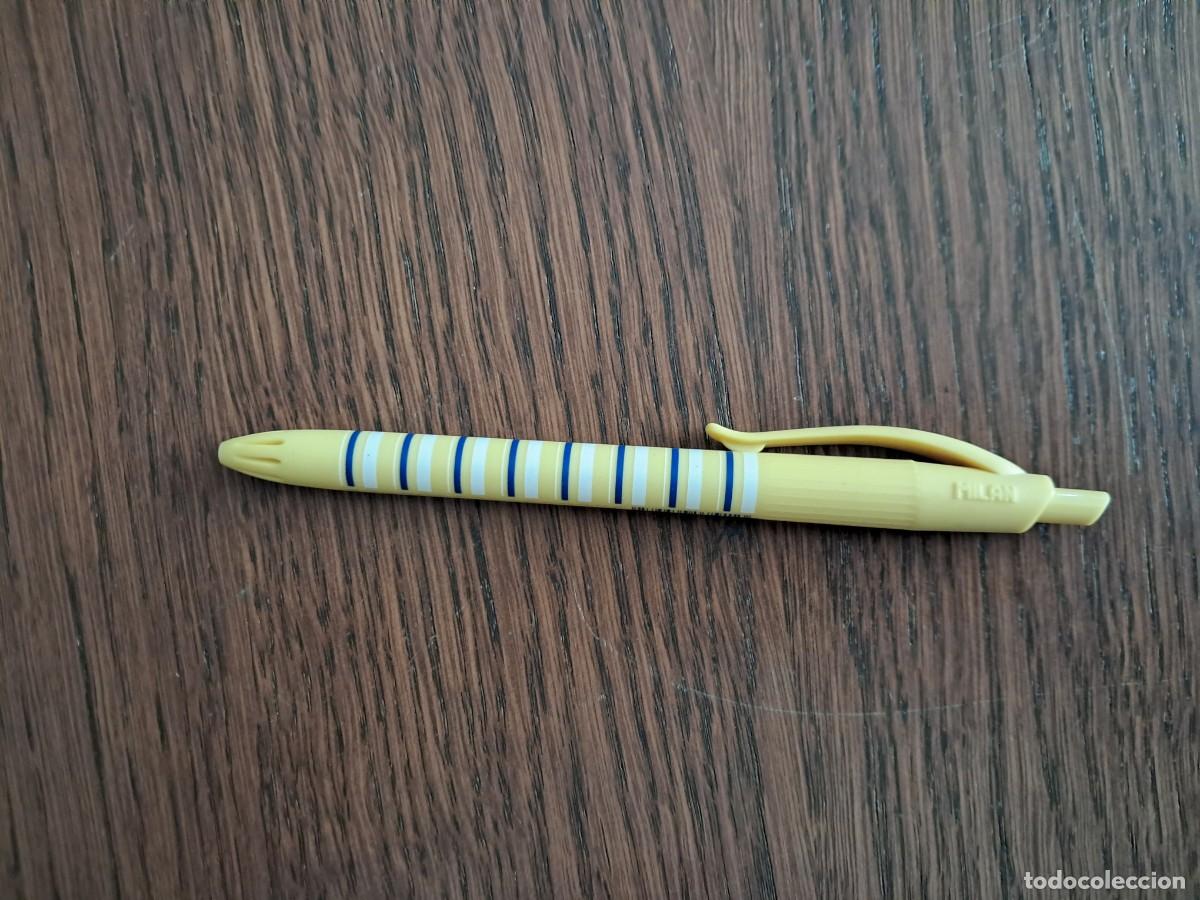 Bol&iacute;grafos antiguos: bol&iacute;grafo de pl&aacute;stico, Milan.