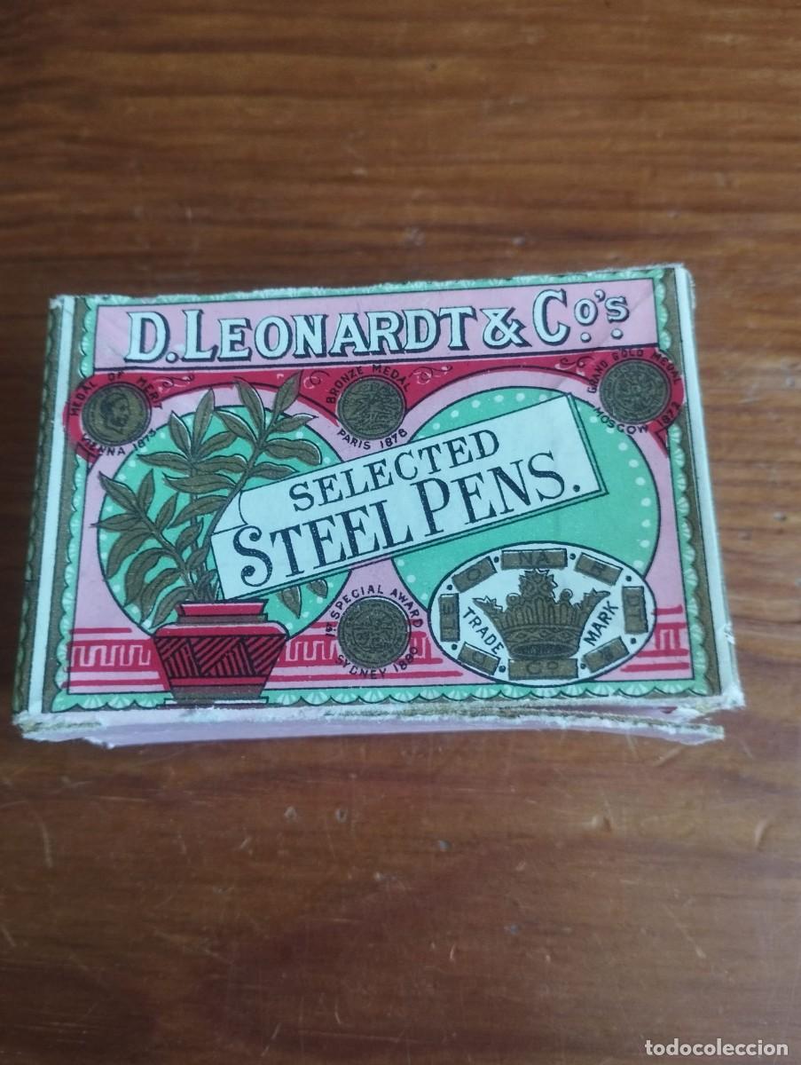Bol&iacute;grafos antiguos: Caja de plumillas de acero de la marca D. Leonardt & Co. 1920 aprox.