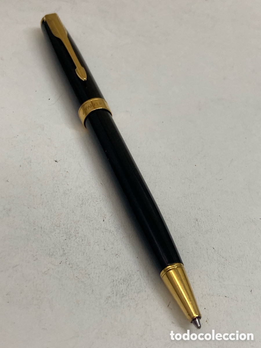 Bol&iacute;grafos antiguos: Bol&iacute;grafo Parker Sonnet lacado negro