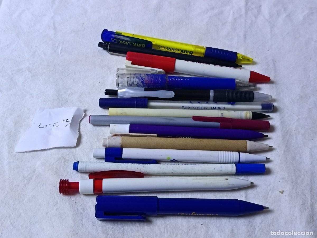 Bol&iacute;grafos antiguos: BO3, Lote de material de escritorio o escriban&iacute;a, bol&iacute;grafos y otros, muchos con publicidad