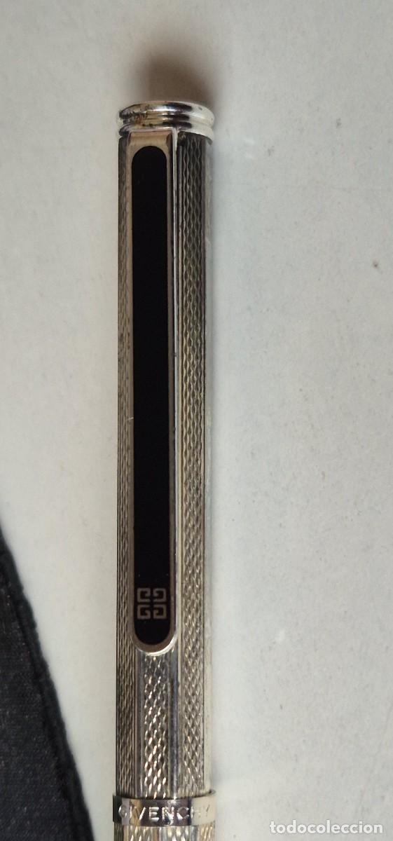 Bol&iacute;grafos antiguos: Boligrafo de plata de Givenchy